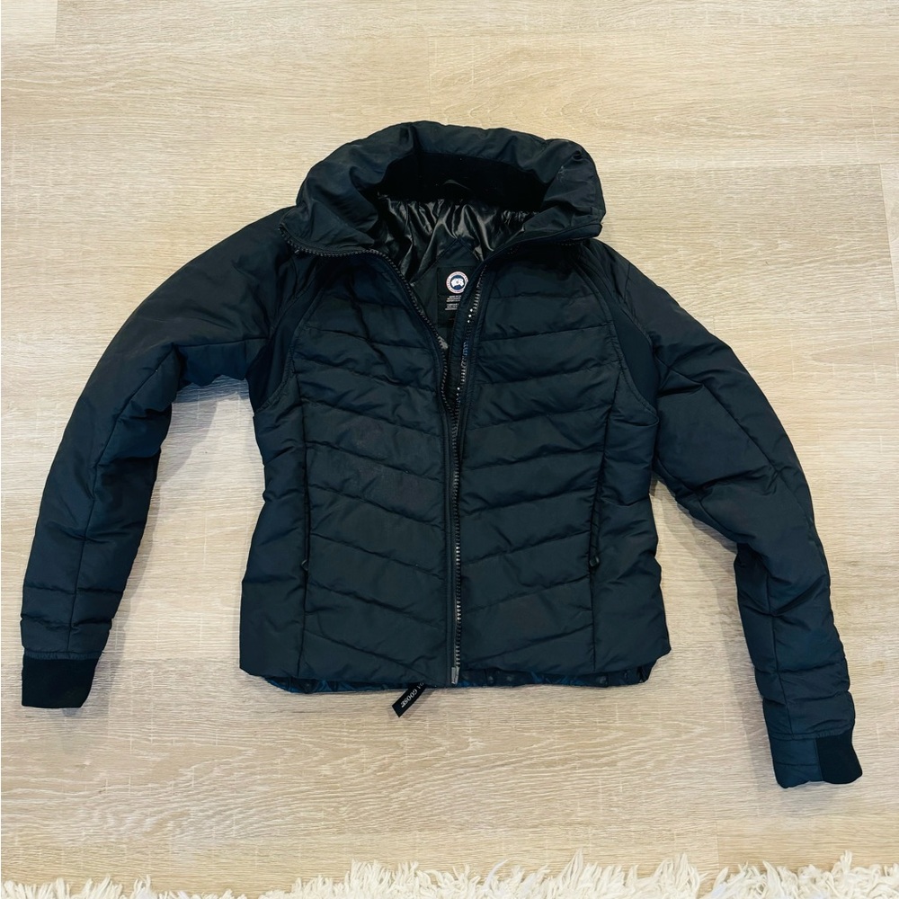 Authentic Canada Goose women’s puffer zip up